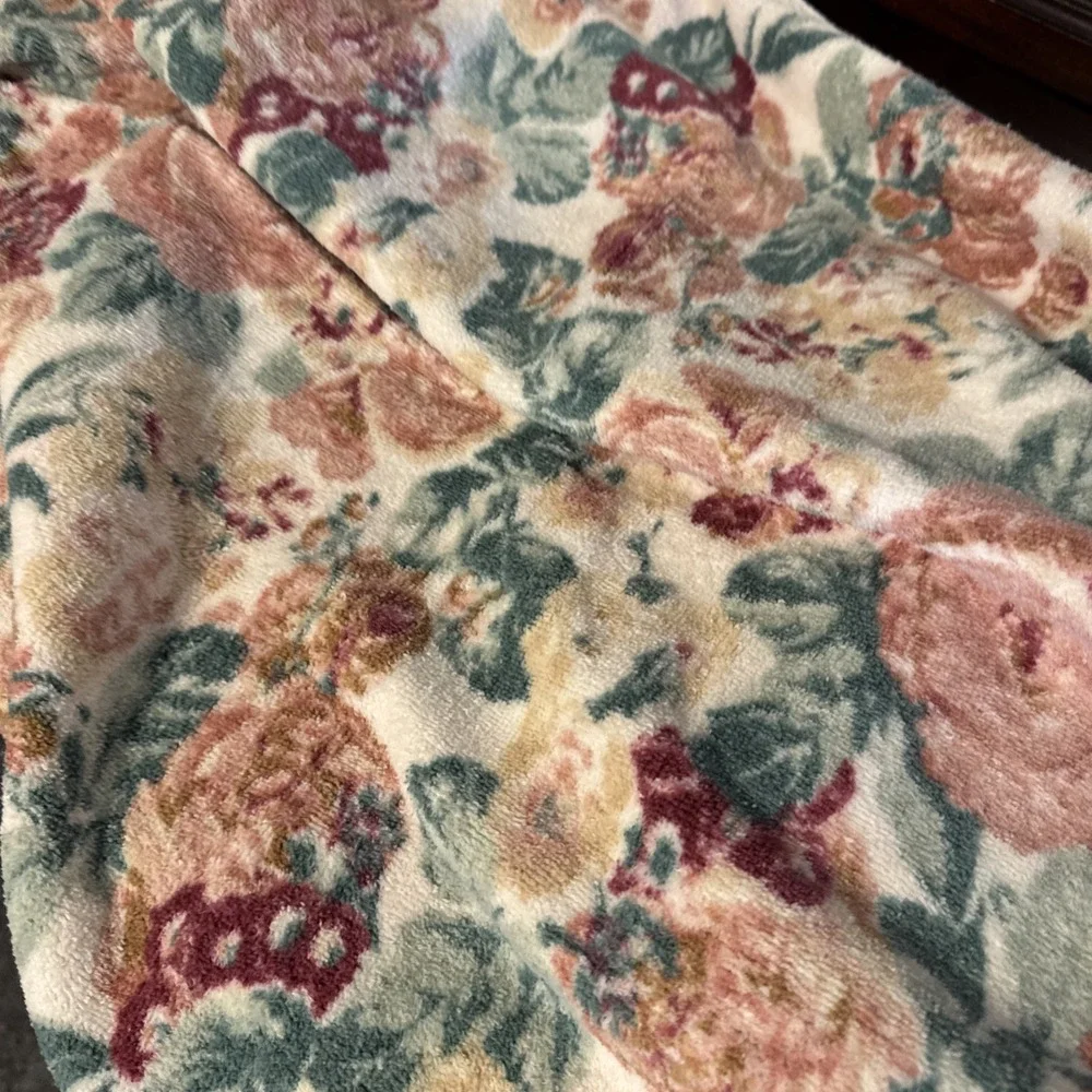 4 Pc.  JCPenney Classic Traditions Floral Body & Hand Towels Cotton